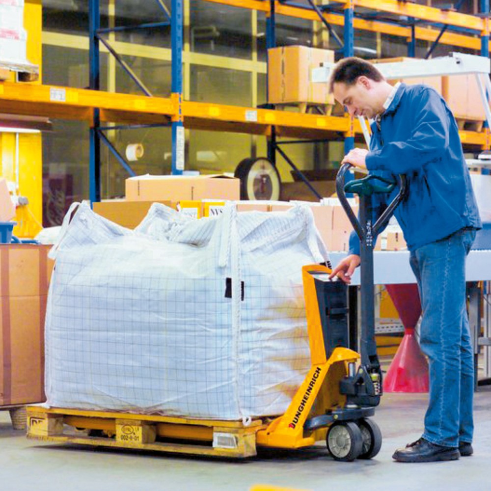 Číslo obrázku produktu 3: Paletový vozík s váhou Jungheinrich AMW 22p s komfortním displejem, nosnost 2200 kg, polyuretan