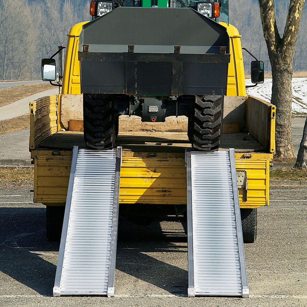 Číslo obrázku produktu 1: Nájezdové ližiny pro těžká břemena, s okrajem, nosnost 2 620 kg/pár, délka 1 620 mm